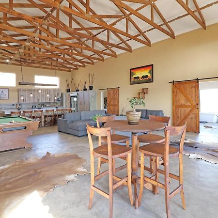 Idwala Le Ingwe Lodge Hekpoort ภายนอก รูปภาพ