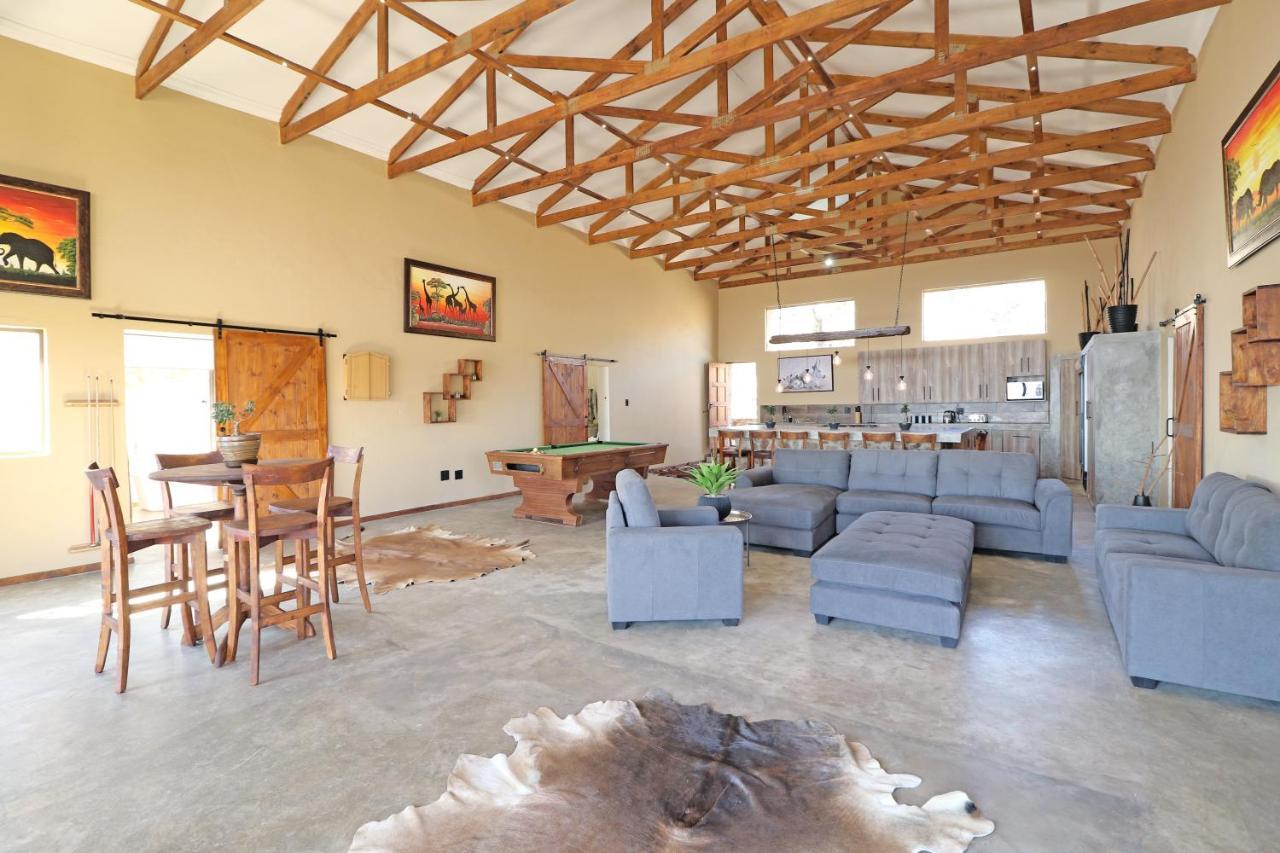 Idwala Le Ingwe Lodge Hekpoort ภายนอก รูปภาพ