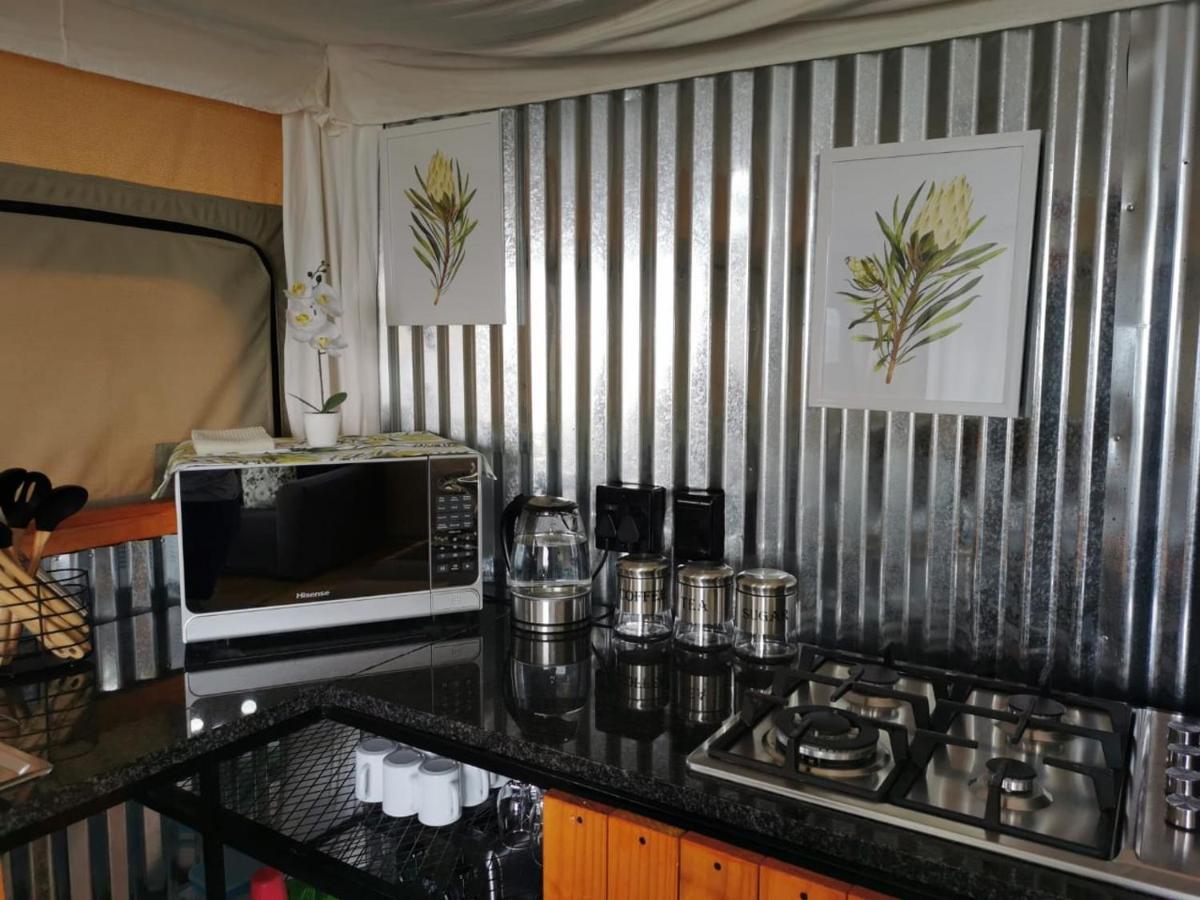 Idwala Le Ingwe Lodge Hekpoort ภายนอก รูปภาพ