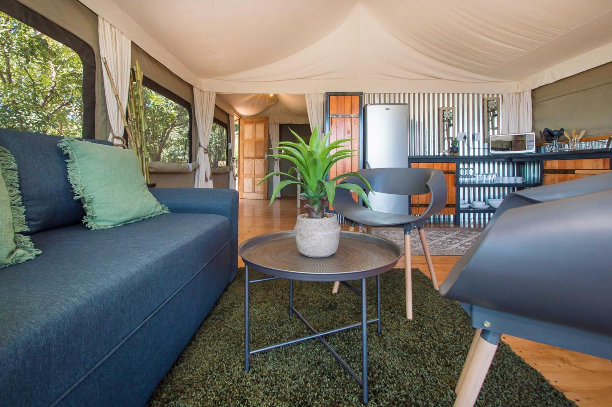 Idwala Le Ingwe Lodge Hekpoort ภายนอก รูปภาพ