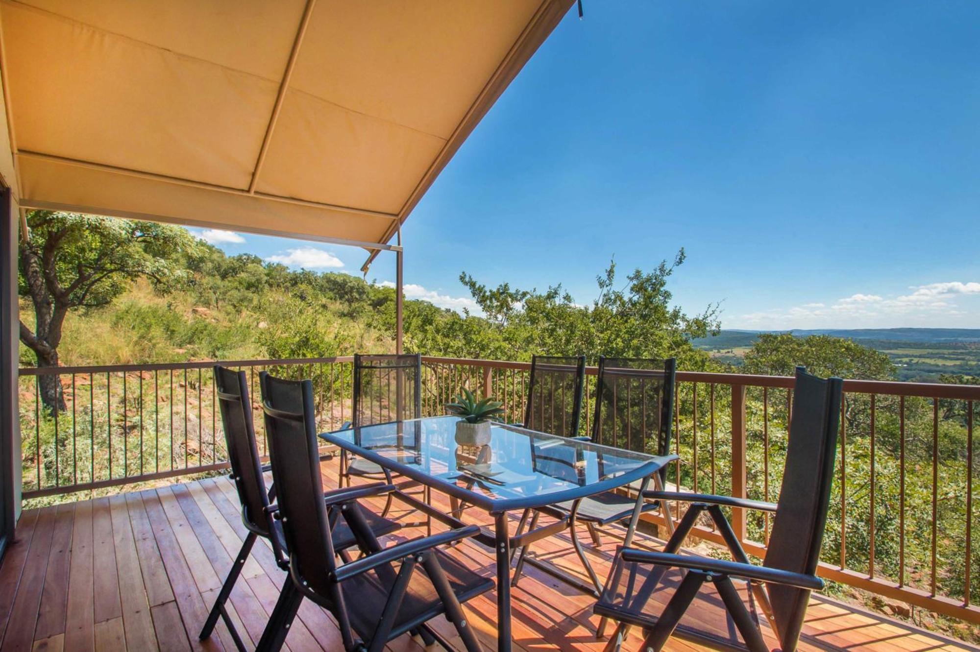 Idwala Le Ingwe Lodge Hekpoort ภายนอก รูปภาพ