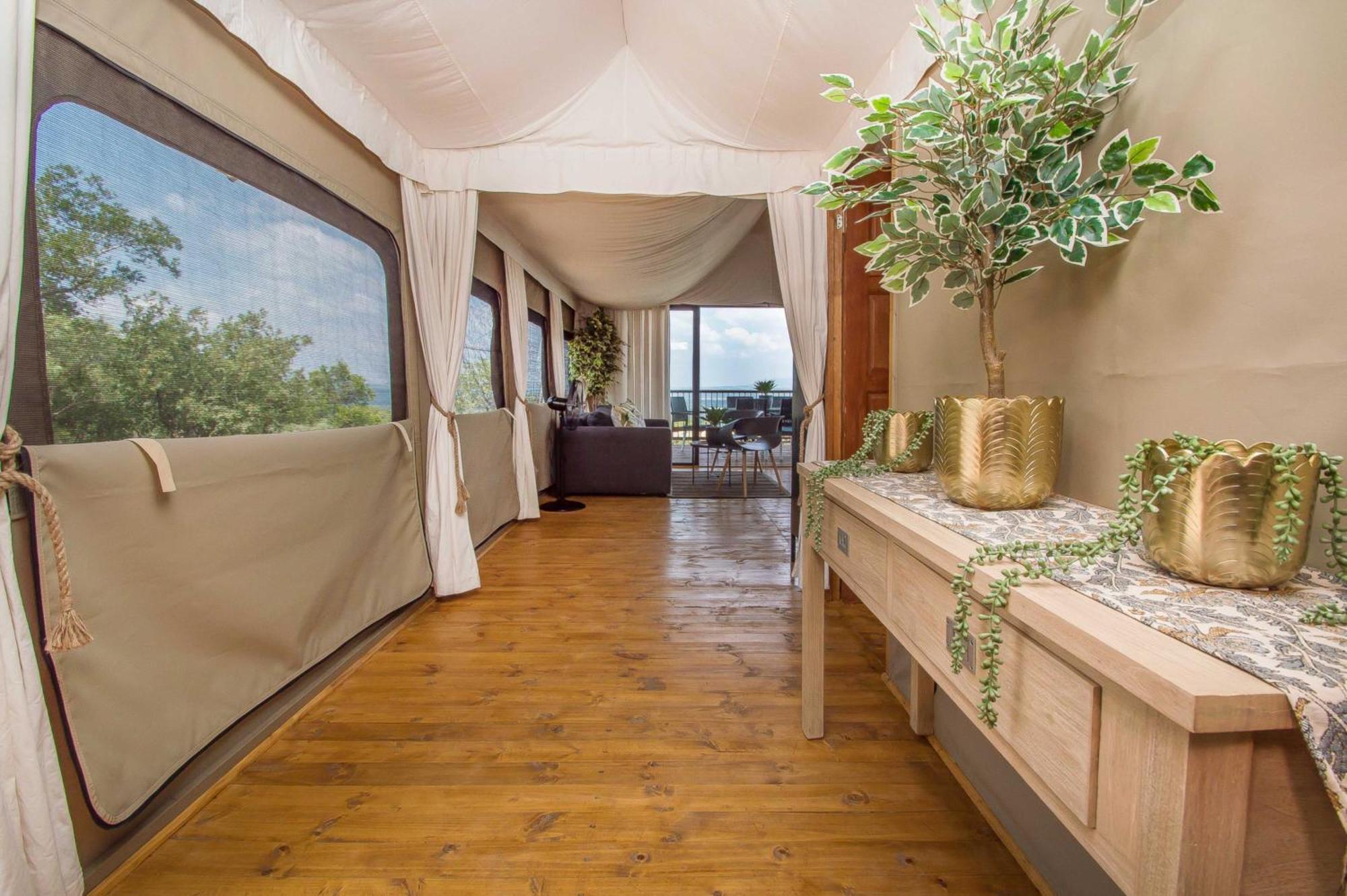 Idwala Le Ingwe Lodge Hekpoort ภายนอก รูปภาพ